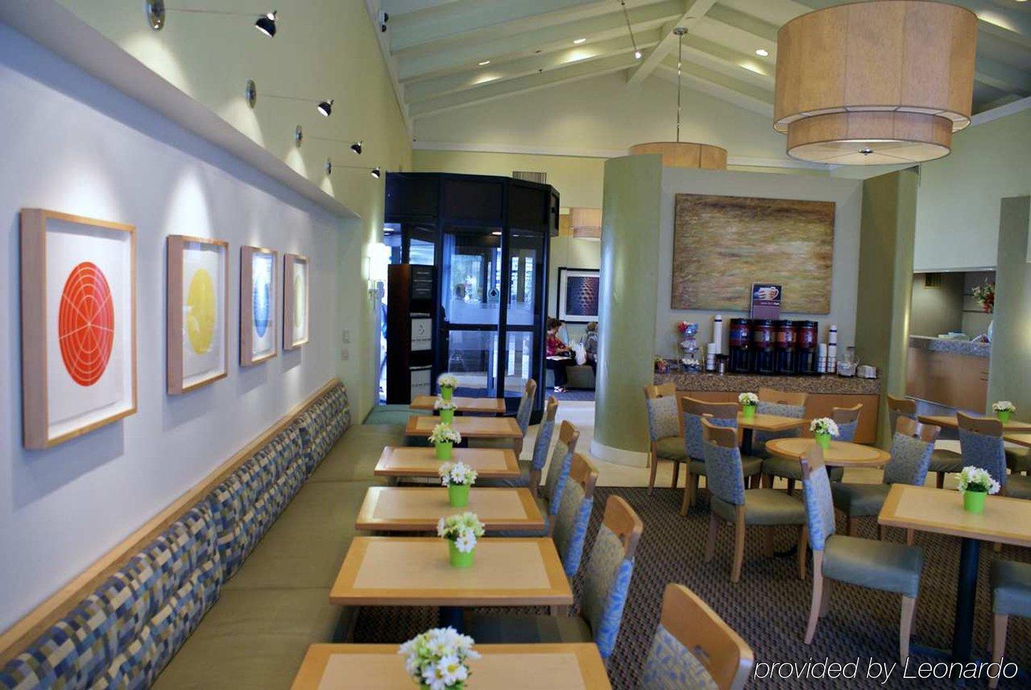 Hampton Inn & Suites Houston-Medical Center-Nrg Park Restaurant photo